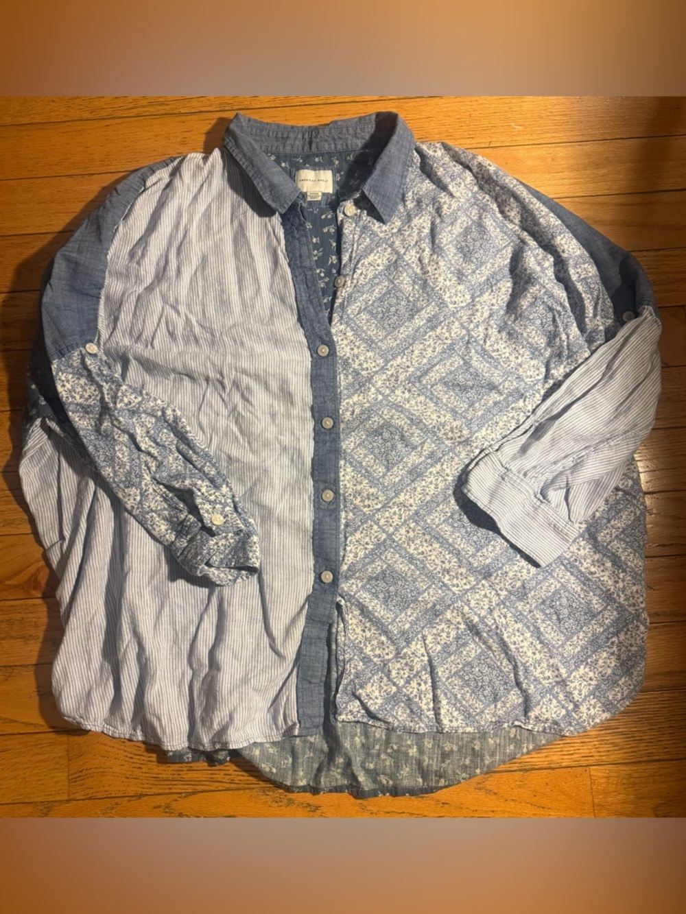 American Eagle Outfitters Blue Floral Button-Up Shirt